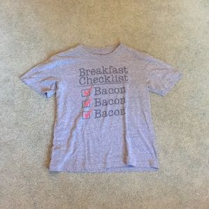 well worn (brand), t-shirt
